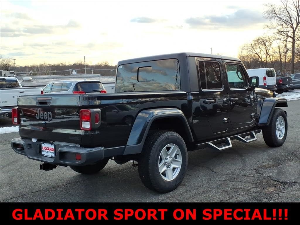 2021 Jeep Gladiator Sport S - Photo 6