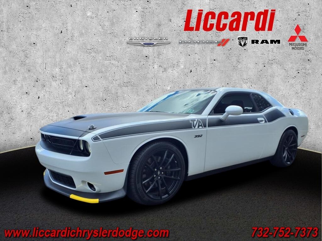 2023 Dodge Challenger R/T Scat Pack photo 4
