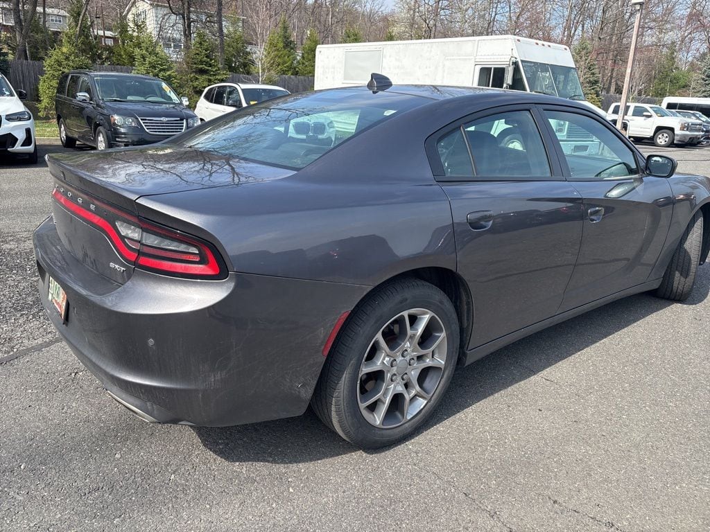 Used 2016 Dodge Charger SXT Sedan