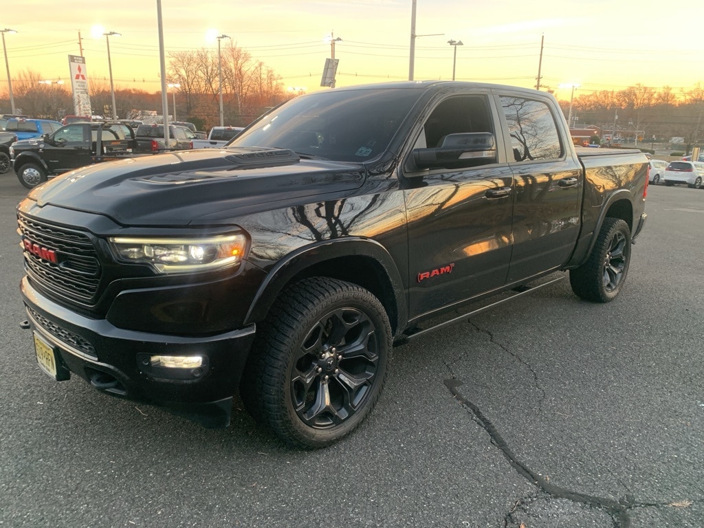 2022 RAM Ram 1500 Pickup Limited's photo