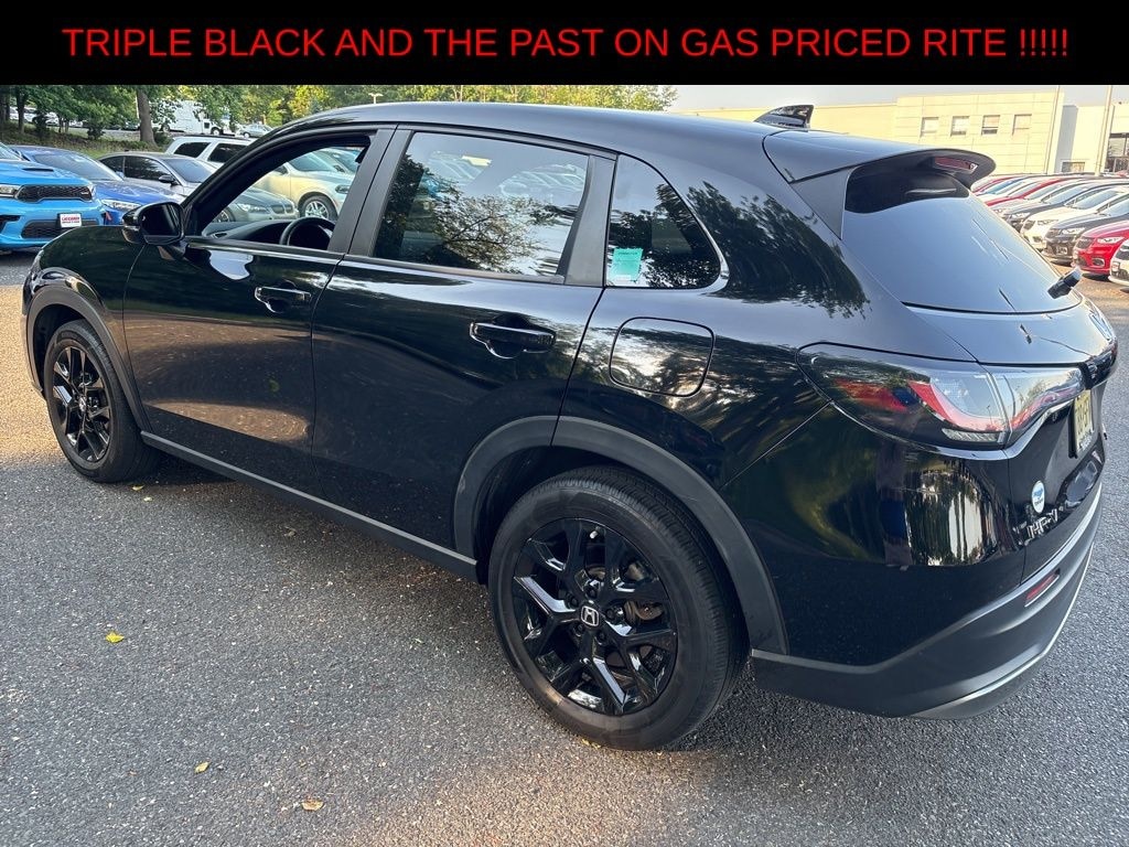 Used 2023 Honda HR-V Sport SUV