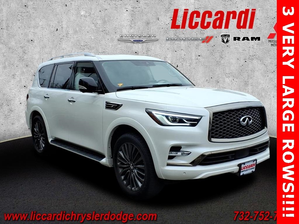 2024 INFINITI QX80 PREMIUM SELECT 4WD's photo