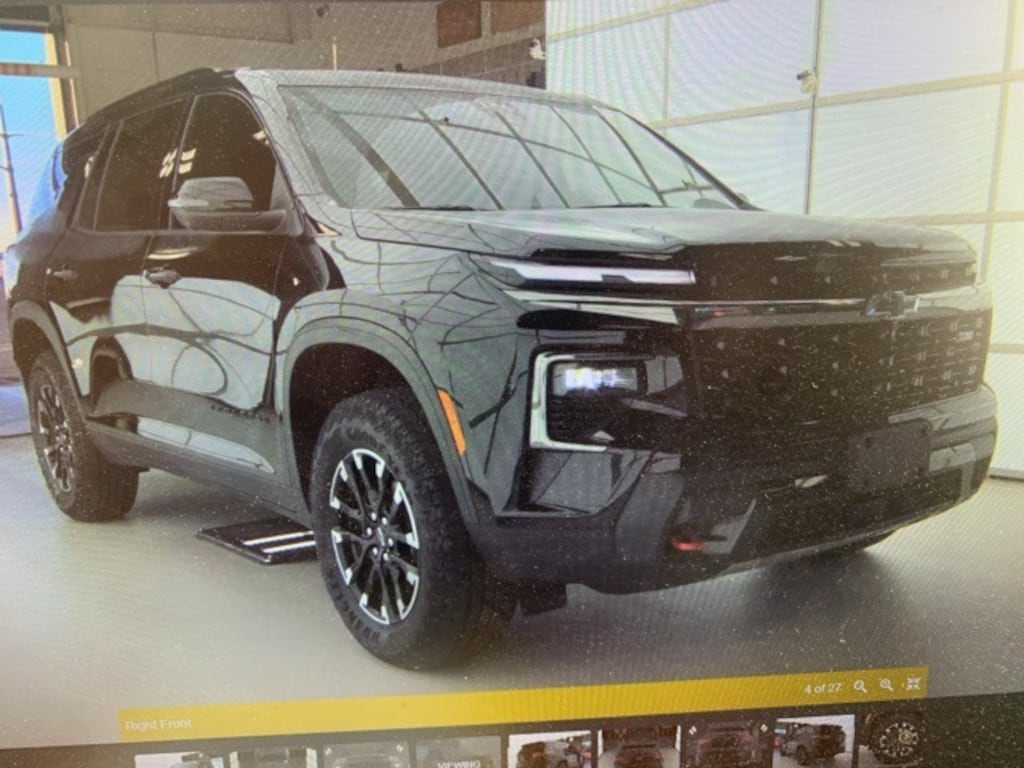 Used 2024 Chevrolet Traverse Z71 SUV