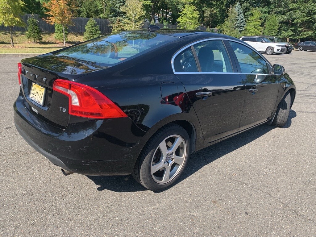 2012 Volvo S60 T5 photo 3
