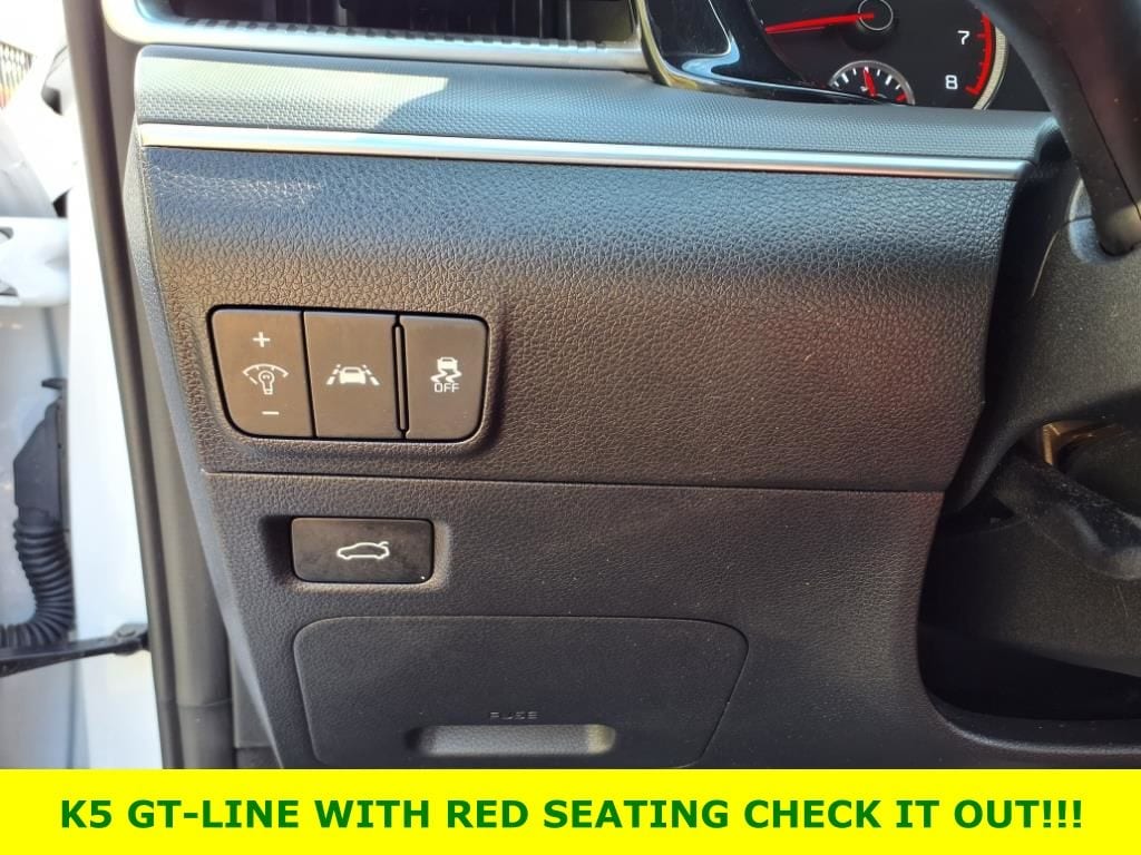2024 Kia K5 GT-Line - Photo 15