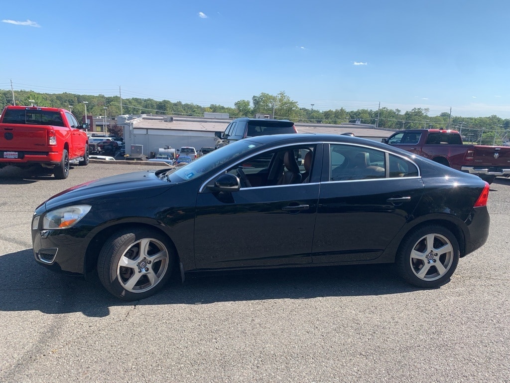 Used 2012 Volvo S60 T5 with VIN YV1622FS1C2119705 for sale in Green Brook Township, NJ