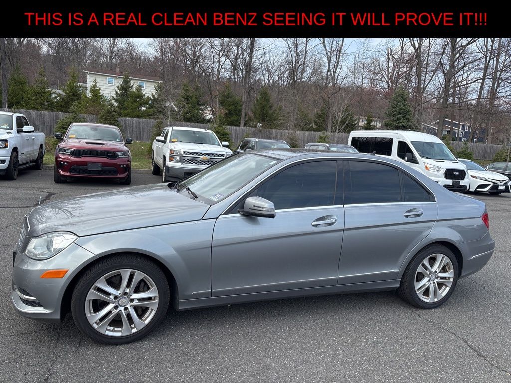 Used 2014 Mercedes-Benz C-Class C300 Luxury with VIN WDDGF8AB2EA929755 for sale in Green Brook Township, NJ