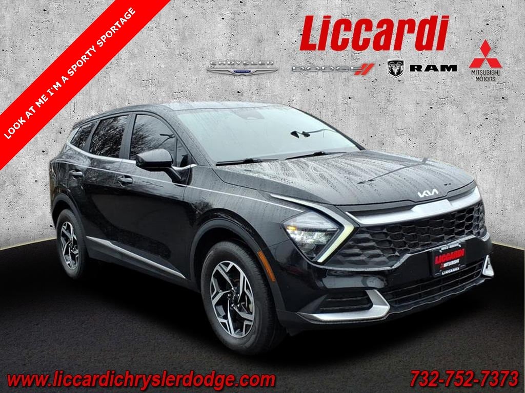 2023 Kia Sportage LX's photo