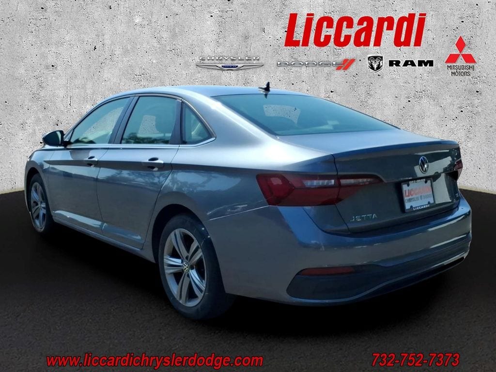 Used 2024 Volkswagen Jetta 1.5T SE Sedan