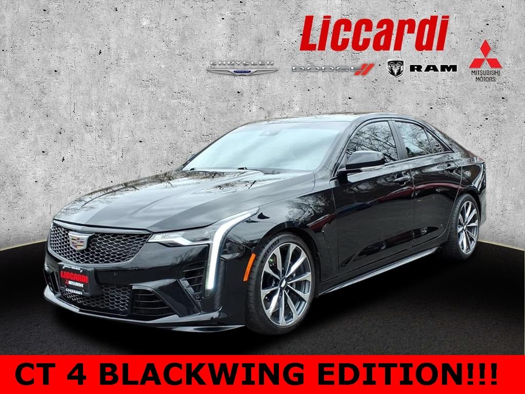 2022 Cadillac CT4 V-Series Blackwing's photo