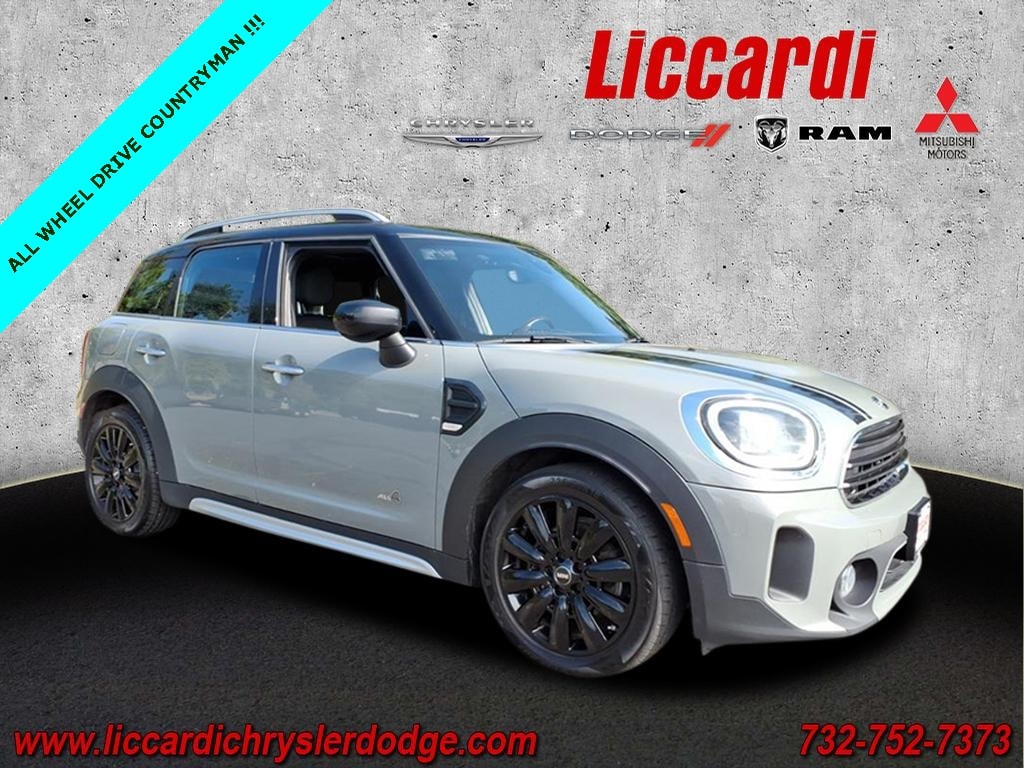 2021 MINI Countryman Oxford Edition's photo