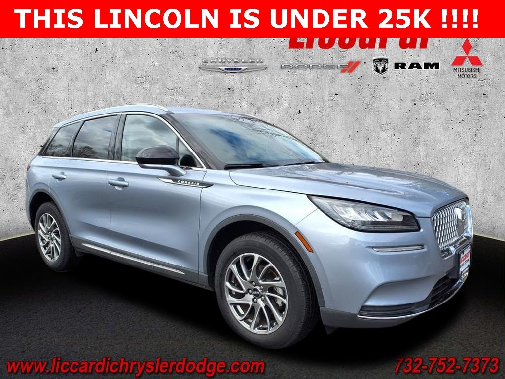 2022 Lincoln Corsair Base
