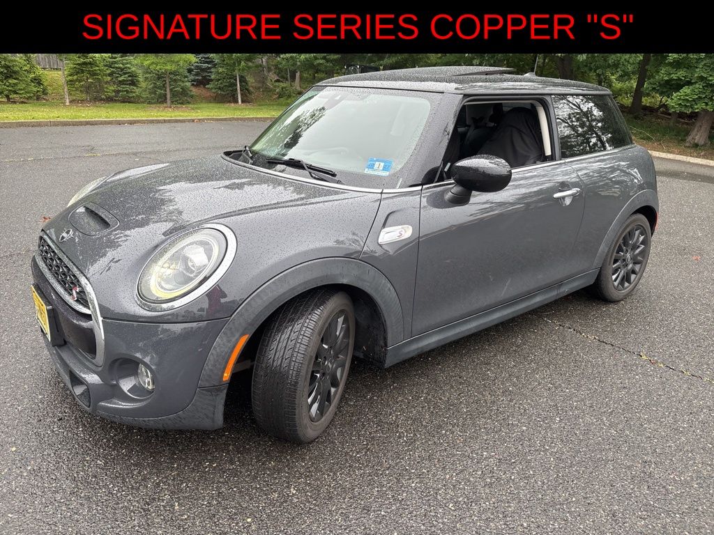 2020 MINI Hardtop Cooper S's photo