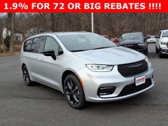 2026 Chrysler Pacifica SELECT AWD Passenger Van For Sale in Green Brook