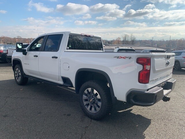 2022 Chevrolet Silverado 2500HD Custom photo 3