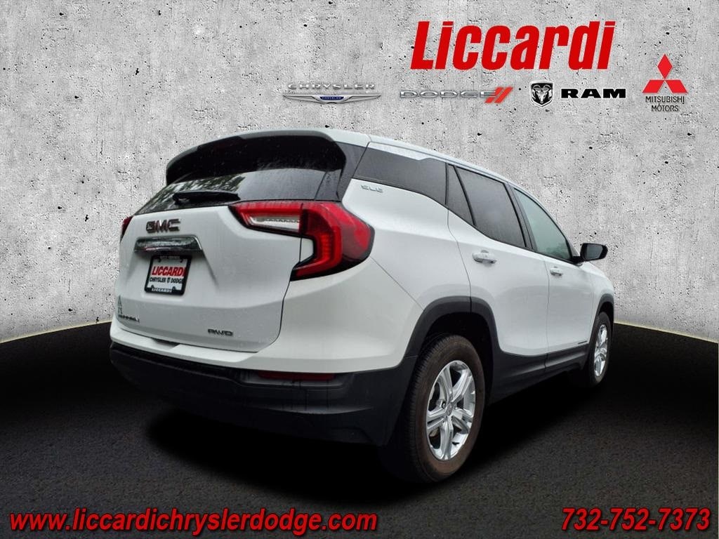Used 2022 GMC Terrain SLE with VIN 3GKALTEV4NL216692 for sale in Green Brook Township, NJ
