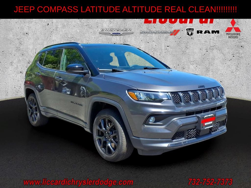 2023 Jeep Compass Altitude 4X4's photo