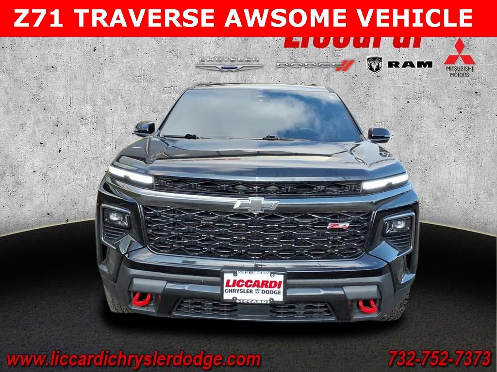 Used 2024 Chevrolet Traverse Z71 SUV