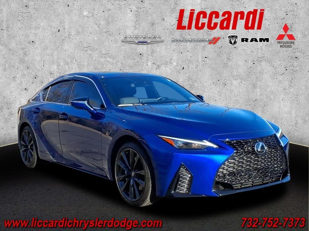2024 Lexus IS 350 F SPORT DESIGN's photo