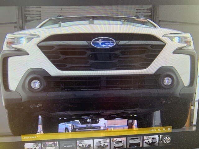 2024 Subaru Outback Premium photo 2