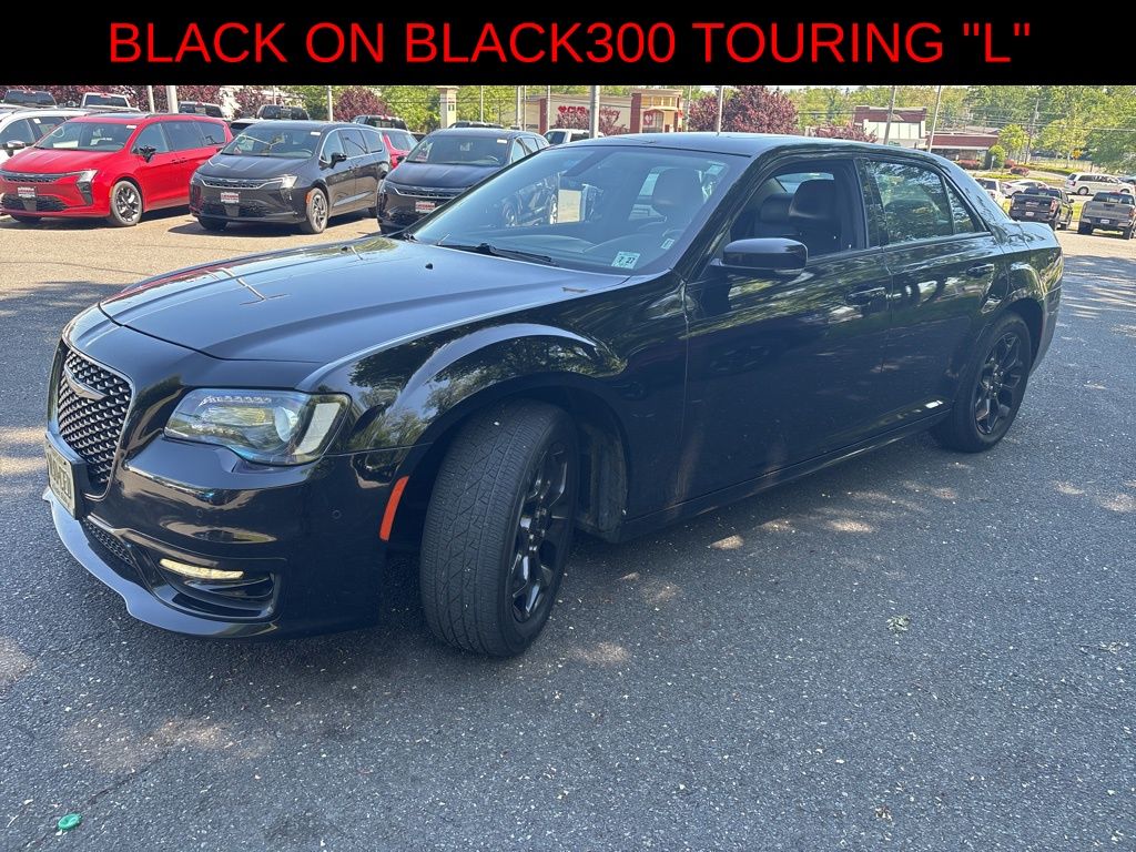2022 Chrysler 300 Touring L AWD's photo