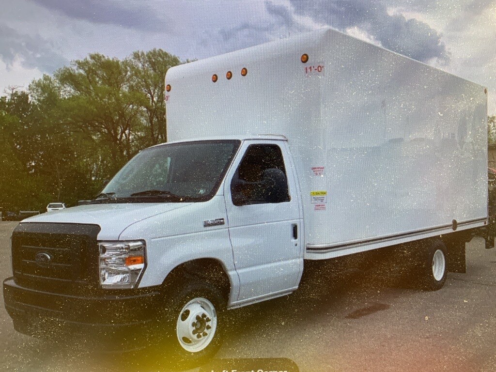 2024 Ford E-350 Base photo 2