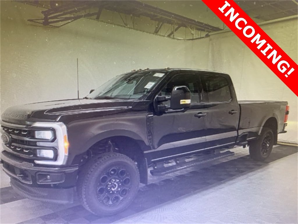 Used 2023 Ford F-250SD Lariat Truck