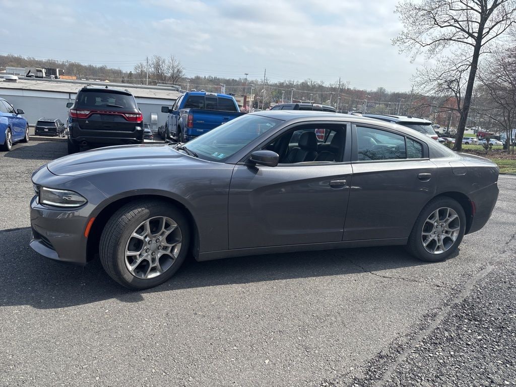 Used 2016 Dodge Charger SXT Sedan