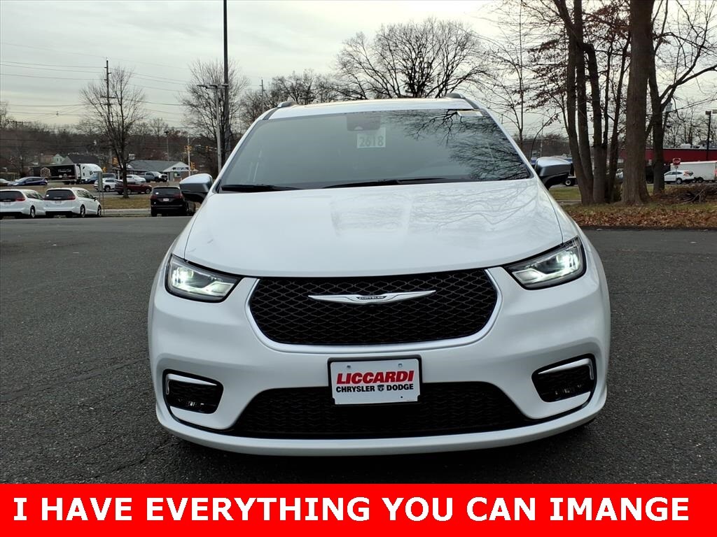 New 2026 Chrysler Pacifica PINNACLE AWD Passenger Van