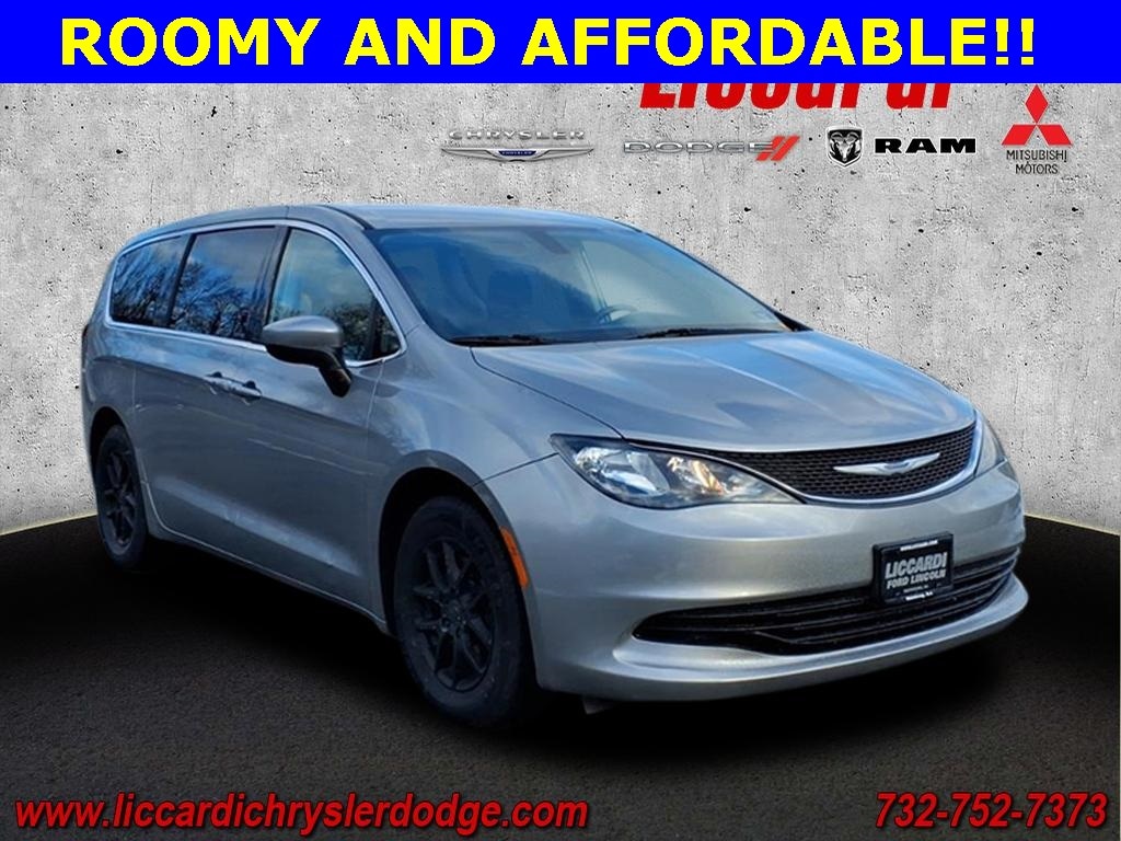 2017 Chrysler Pacifica Touring