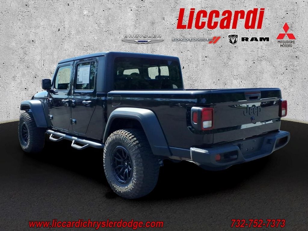 Used 2025 Jeep Gladiator Sport Truck