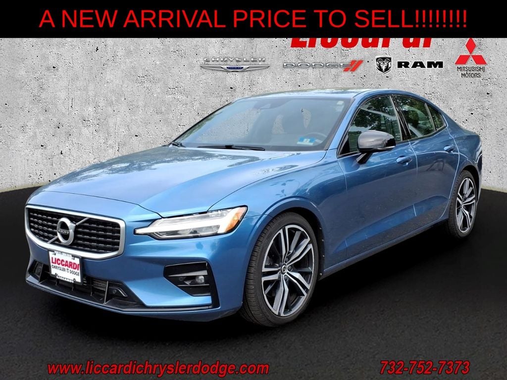 Used 2020 Volvo S60 T6 R-Design Sedan