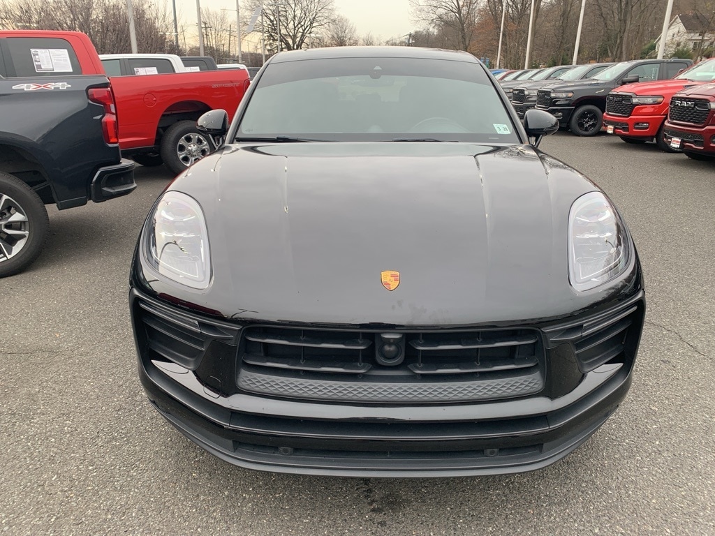 Used 2023 Porsche Macan T SUV