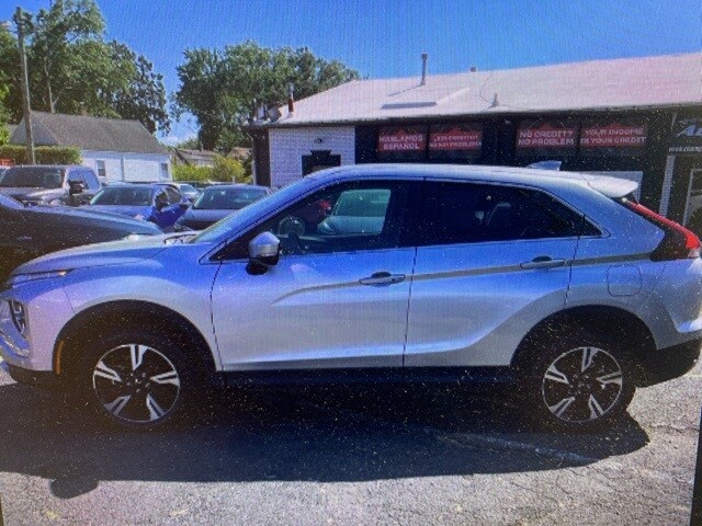 2025 Mitsubishi Eclipse Cross SE photo 4