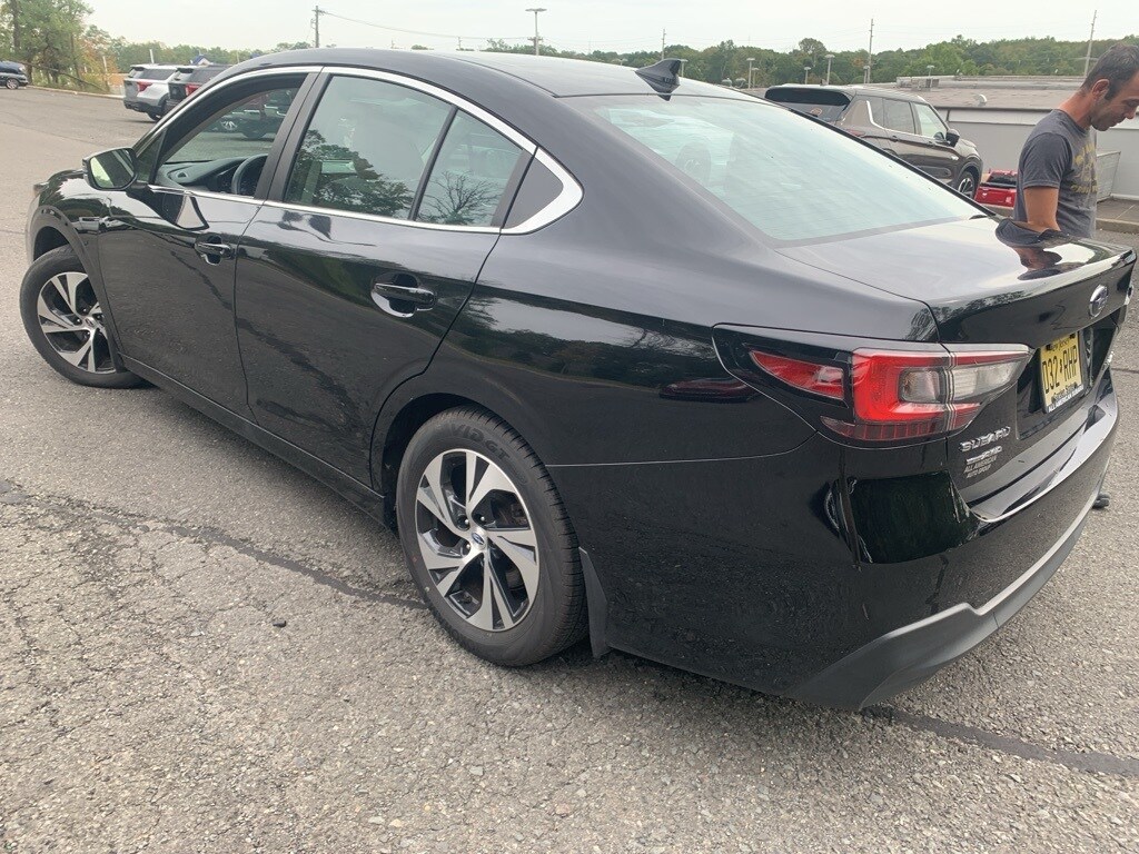 2022 Subaru Legacy Premium photo 2