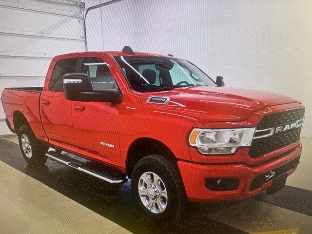 2024 Ram 2500 Big Horn photo 3