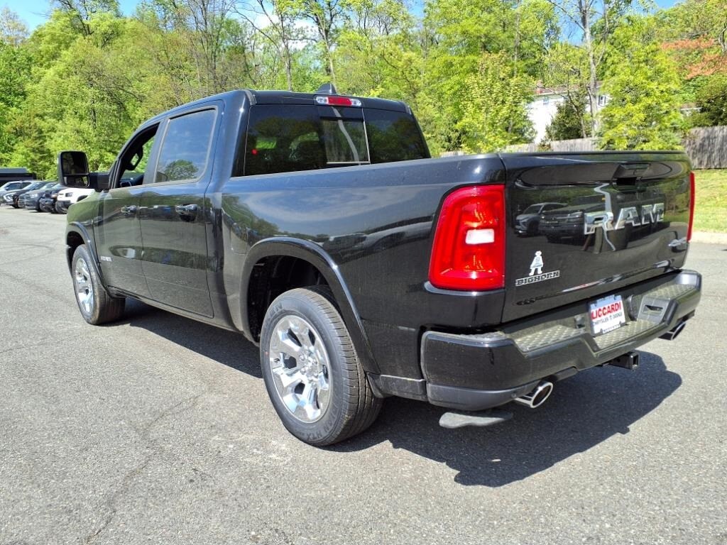 2025 Ram 1500 Big Horn photo 3