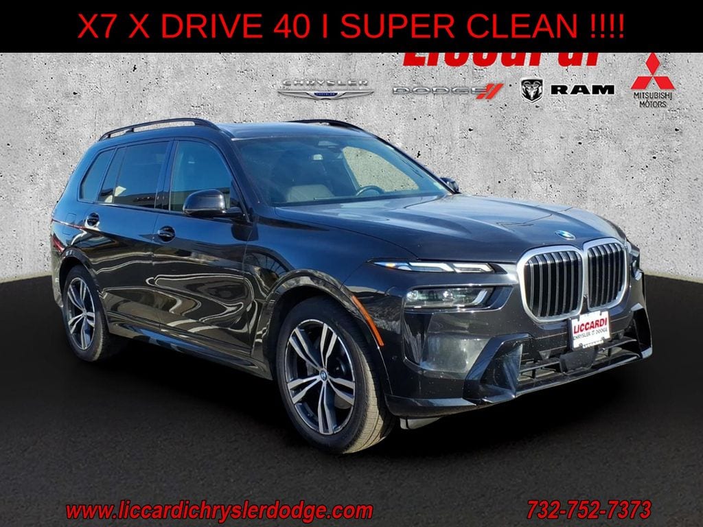 2023 BMW X7 xDrive40i's photo