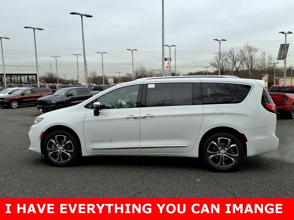 New 2026 Chrysler Pacifica PINNACLE AWD Passenger Van