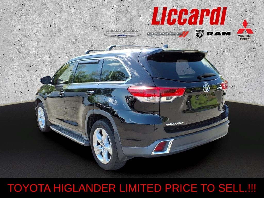 Used 2017 Toyota Highlander Limited SUV