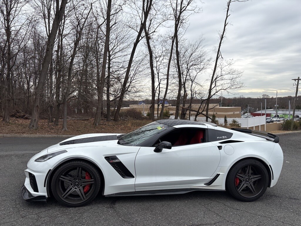 2016 Chevrolet Corvette 1LZ Z06 photo 2