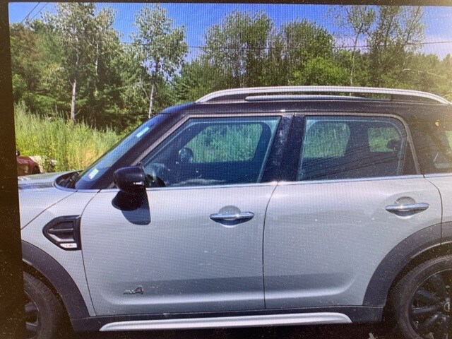 2021 Mini Countryman Oxford Edition photo 3