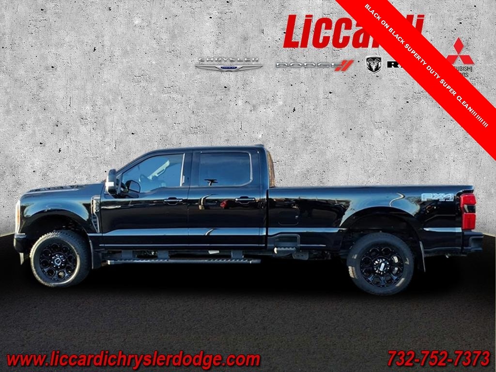 Used 2023 Ford F-250SD Lariat Truck