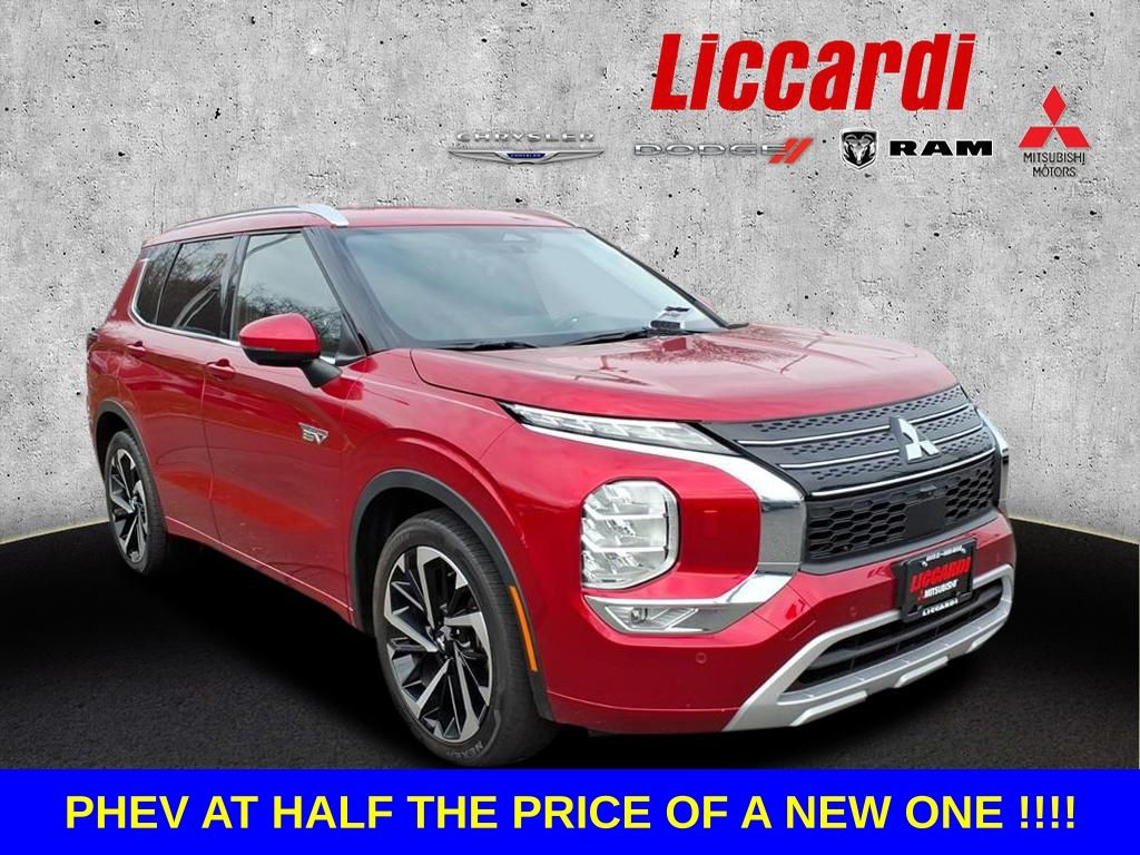 2023 Mitsubishi Outlander Plug-In Hybrid