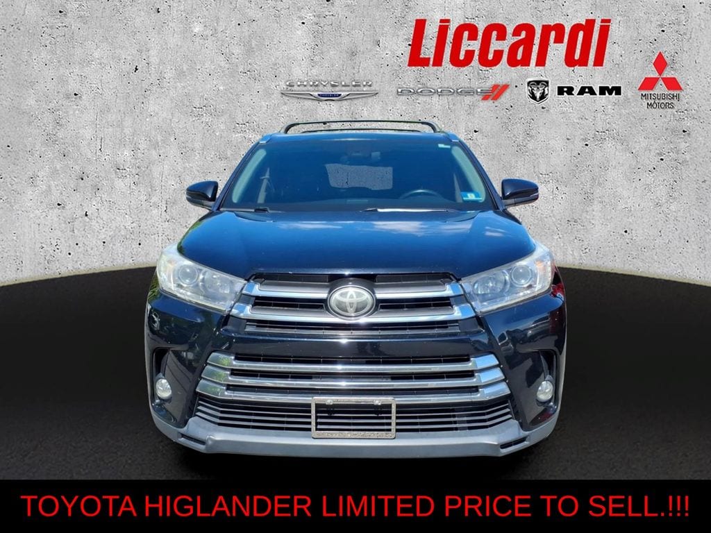 Used 2017 Toyota Highlander Limited with VIN 5TDYZRFH9HS210793 for sale in Green Brook Township, NJ