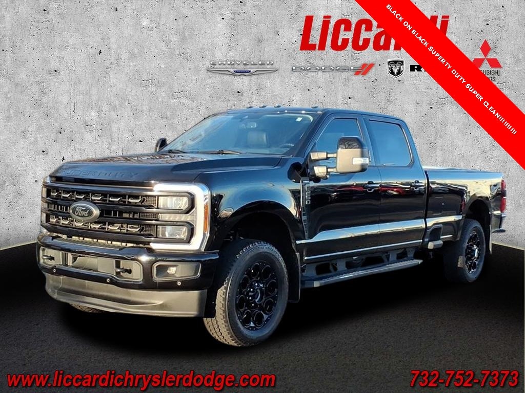 Used 2023 Ford F-250SD Lariat Truck