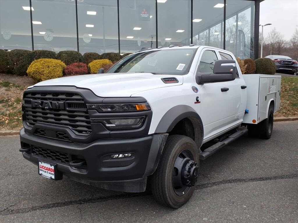 New 2026 Ram 4500 Chassis Cab 4500 TRADESMAN CHASSIS CREW CAB 4X4 60' CA Pickup
