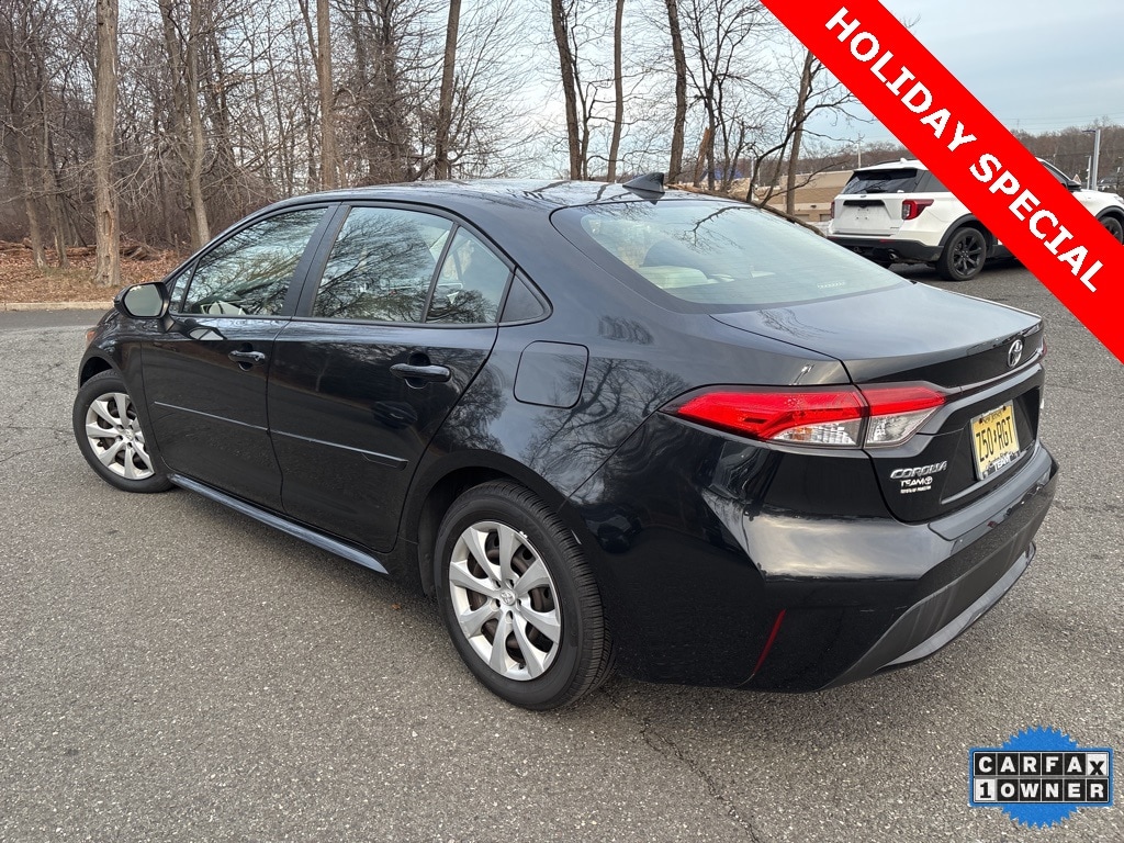 Used 2020 Toyota Corolla LE Sedan
