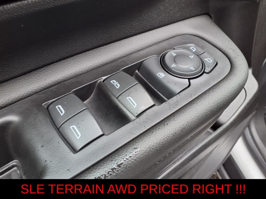 2022 GMC Terrain SLE - Photo 13