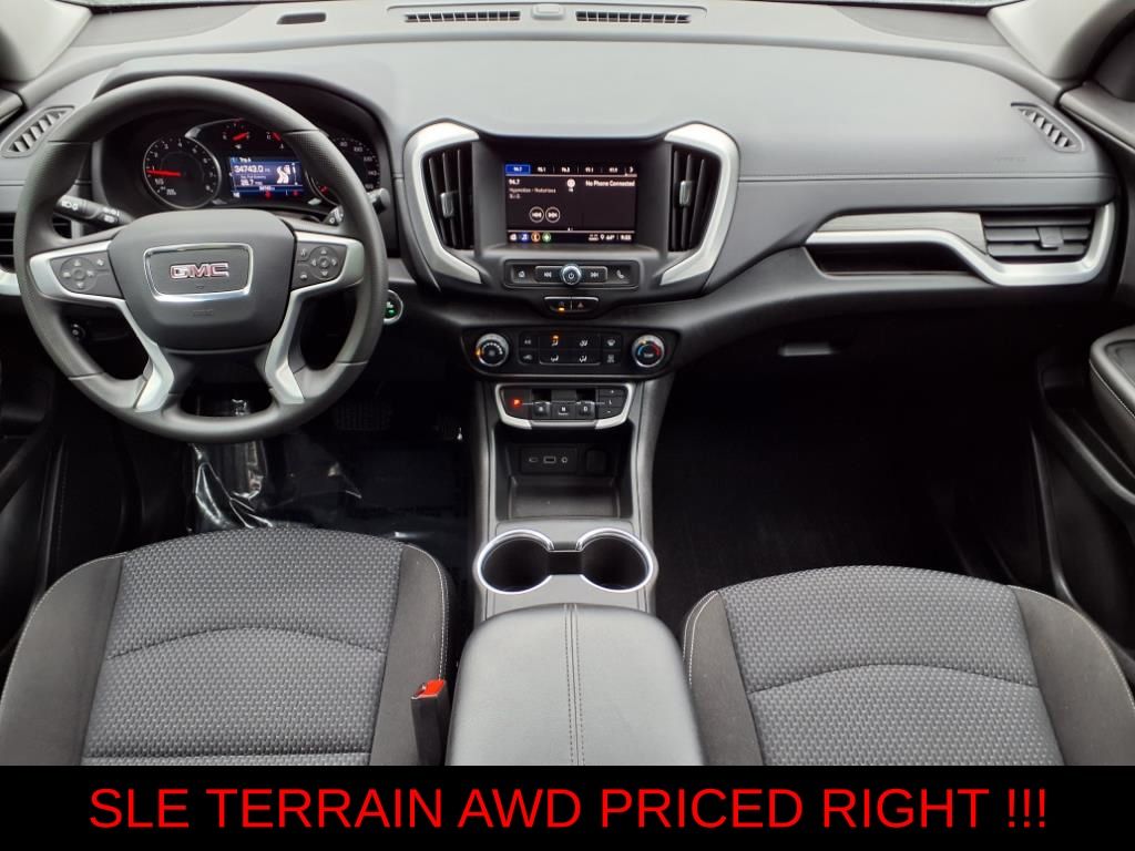 2022 GMC Terrain SLE - Photo 11